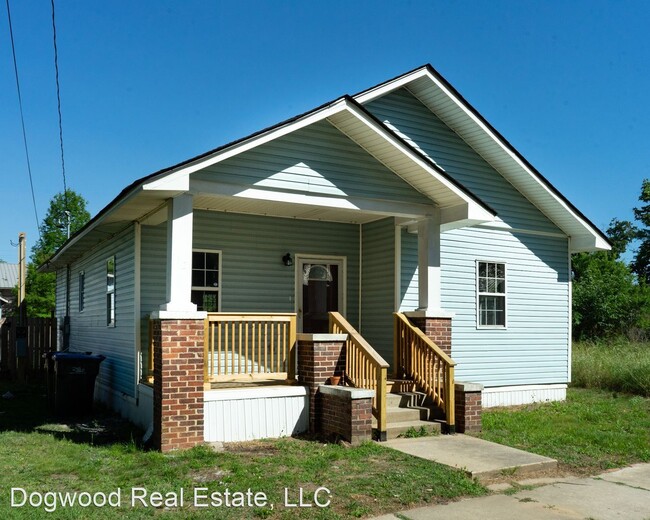 Foto del edificio - 3 br, 2 bath House - 112 1st Street