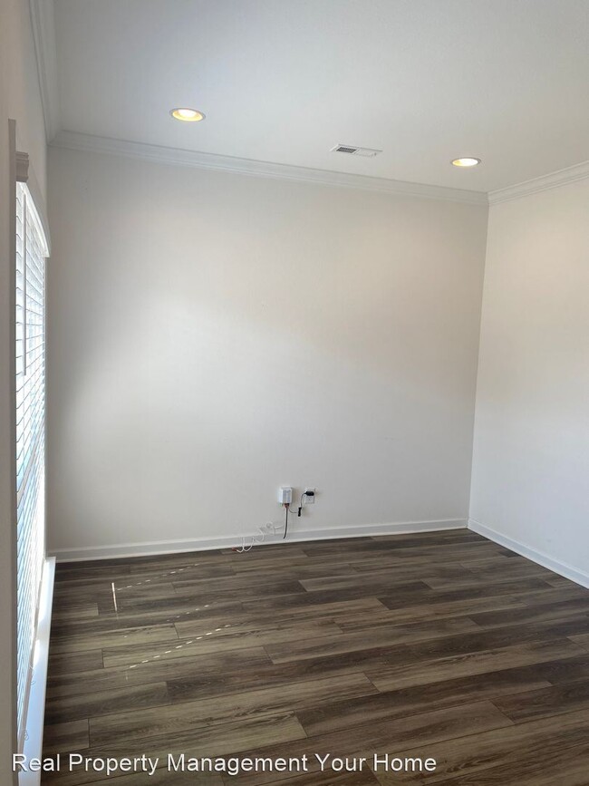 Building Photo - 3 br, 2.5 bath House - 1749 Timber Creek Rd.