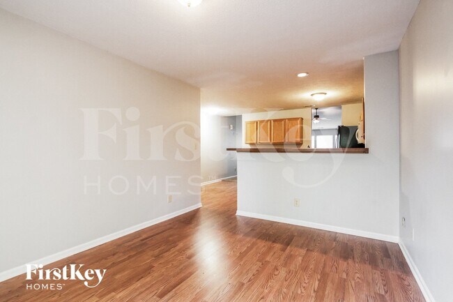 Foto del edificio - 41 Knoll Ln