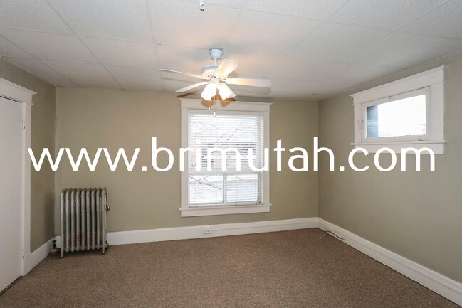 Foto del edificio - 273-275 S 400 E