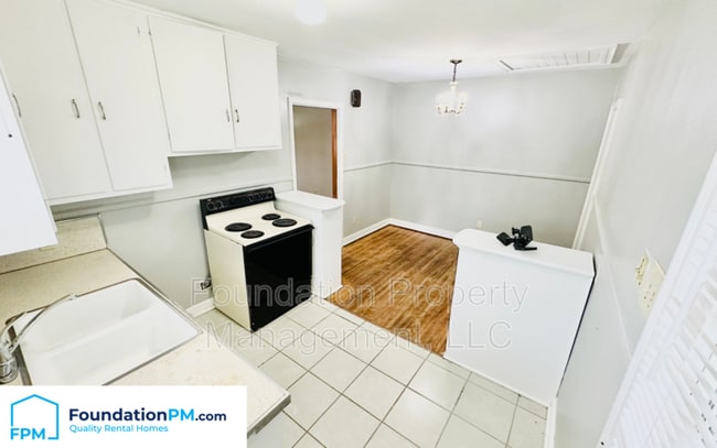 Building Photo - 1258 Overton Park Ave
