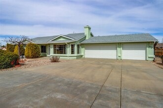 Building Photo - 9440 E Towago Dr