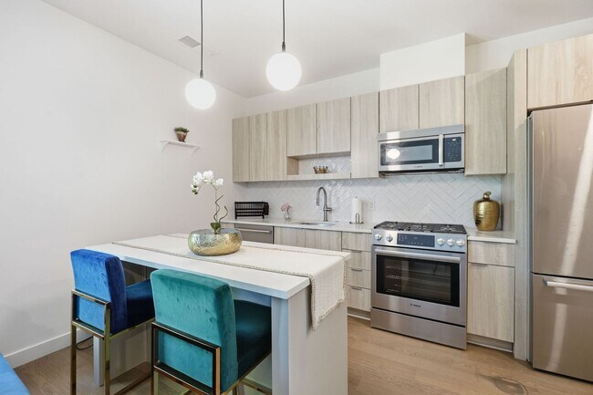 Foto del edificio - 7175 12th St NW