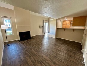Building Photo - 7504 Parkway Dr