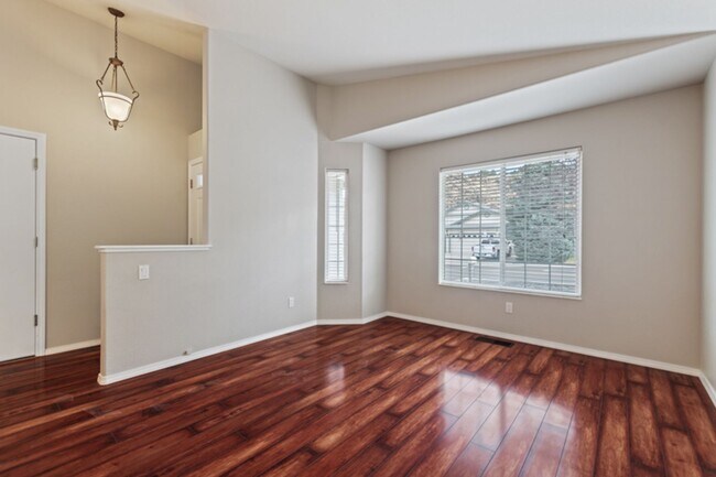 Building Photo - Sparks Home in the Vistas with RV Parking!!