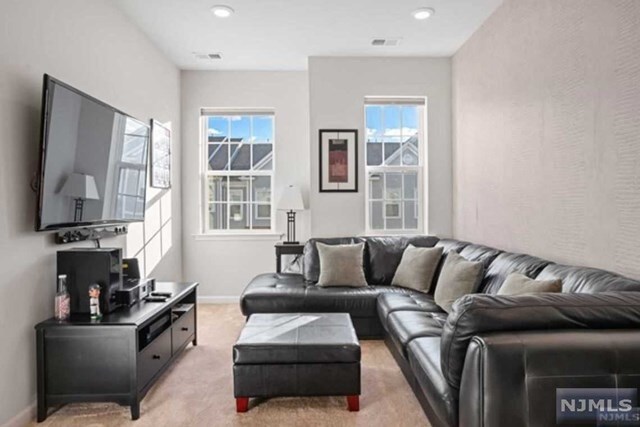 Building Photo - 99 Wesmont Drive