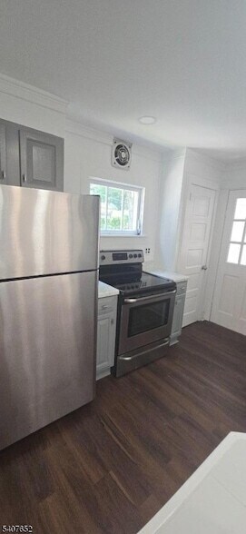 Foto del edificio - 58 Phoenix Ave