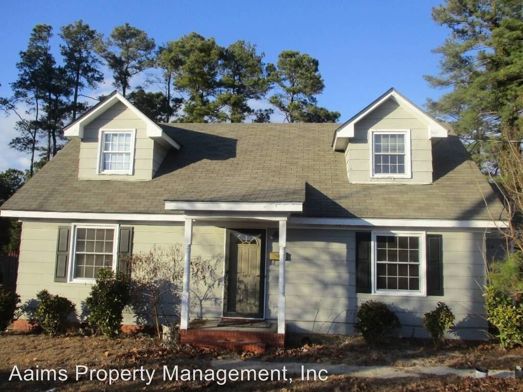 Primary Photo - 4 br, 2 bath House - 524 Country Club