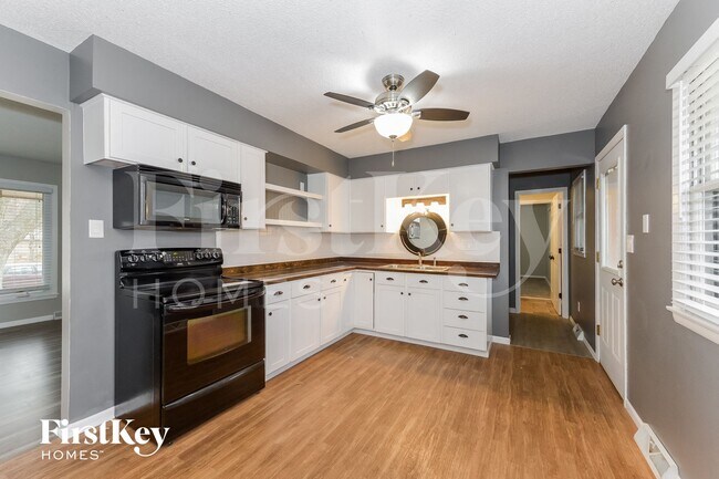 Foto del edificio - 716 SW Williams St