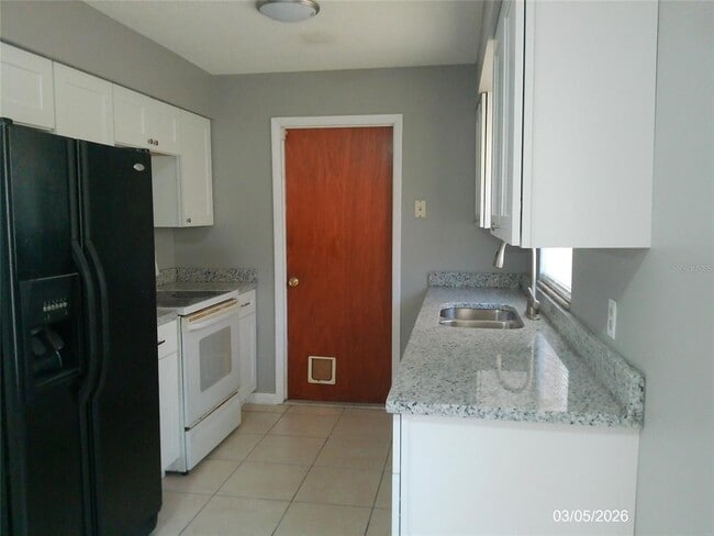 Building Photo - 3427 W Bella Vista St