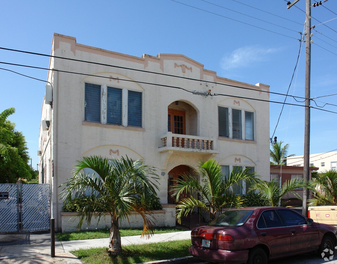 Primary Photo - 1620 SW 4th St