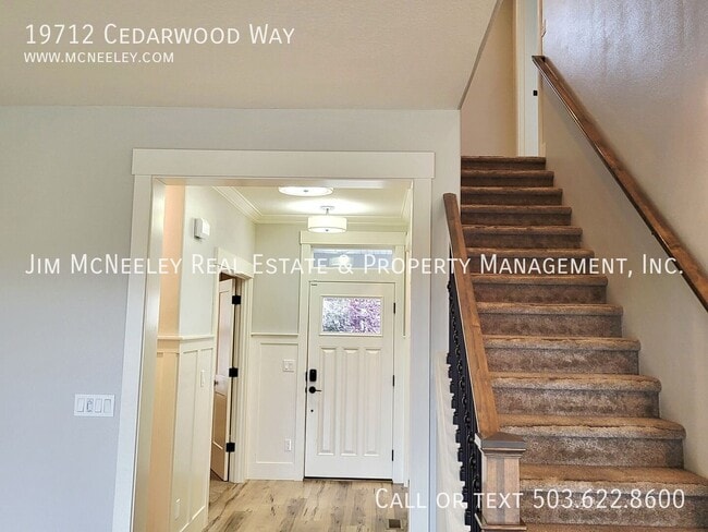 Building Photo - 19712 Cedarwood Way