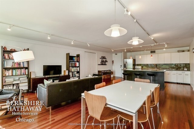 Foto del edificio - 340 W Diversey