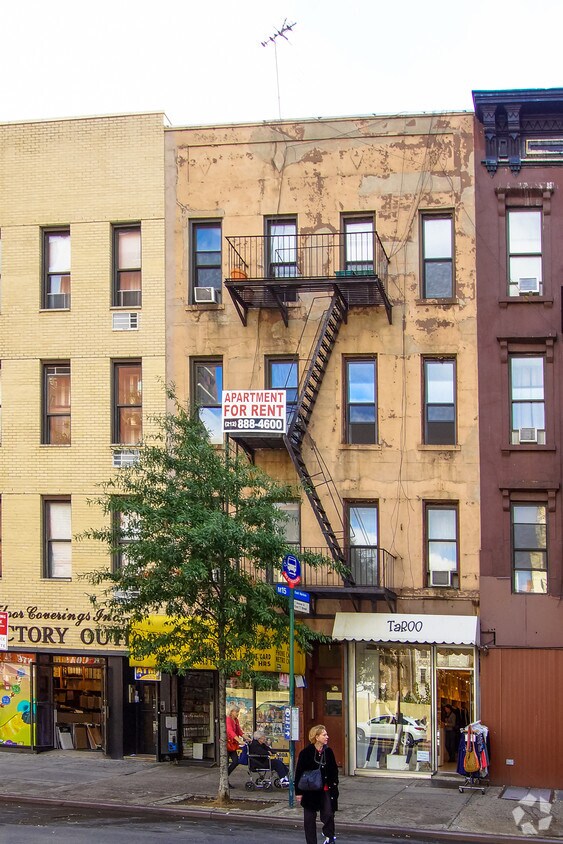 Building Photo - 1490 1st Ave