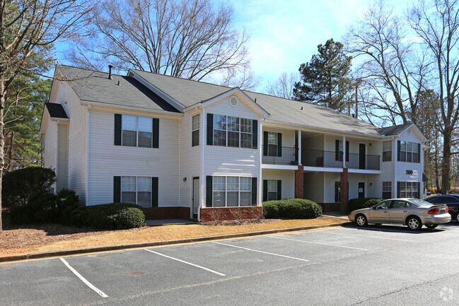 Clarendon Place Apartments Fayetteville, GA