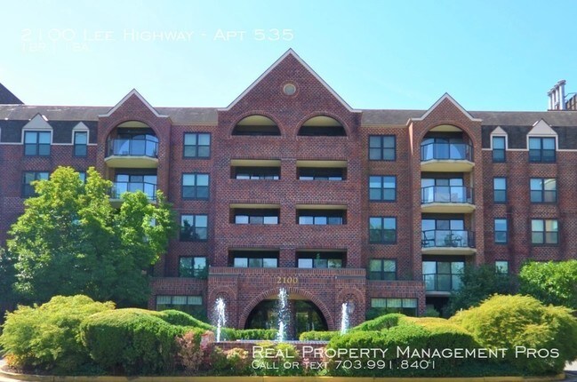 Top Floor Condo Walk to Metro! Condo for Rent in