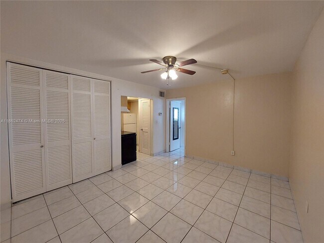 Foto del edificio - 5801 NE 18th Ave
