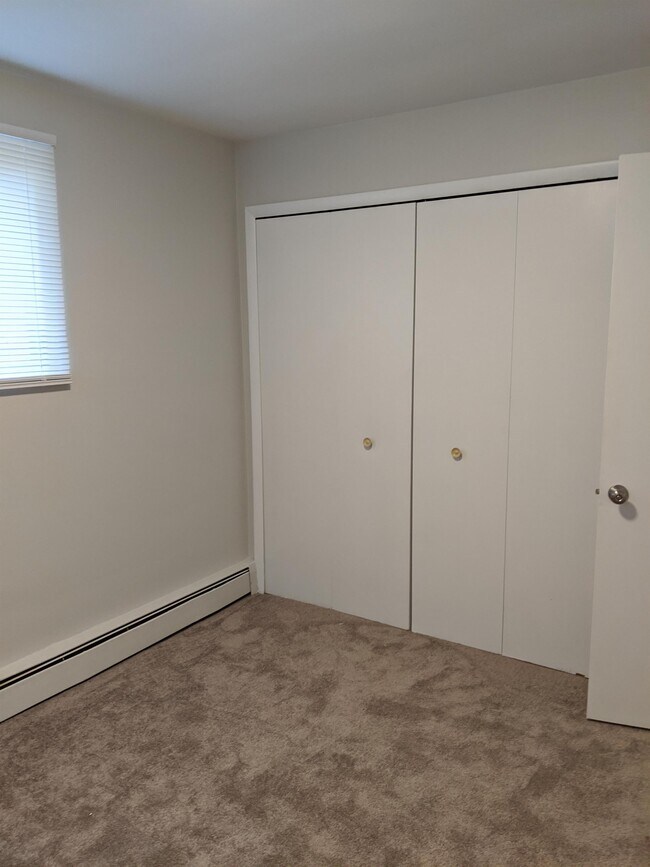 8040 S Westnedge Ave, Portage, MI 49002 Townhome Rentals in Portage
