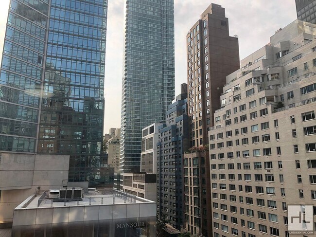 Building Photo - EAST 57 STREET