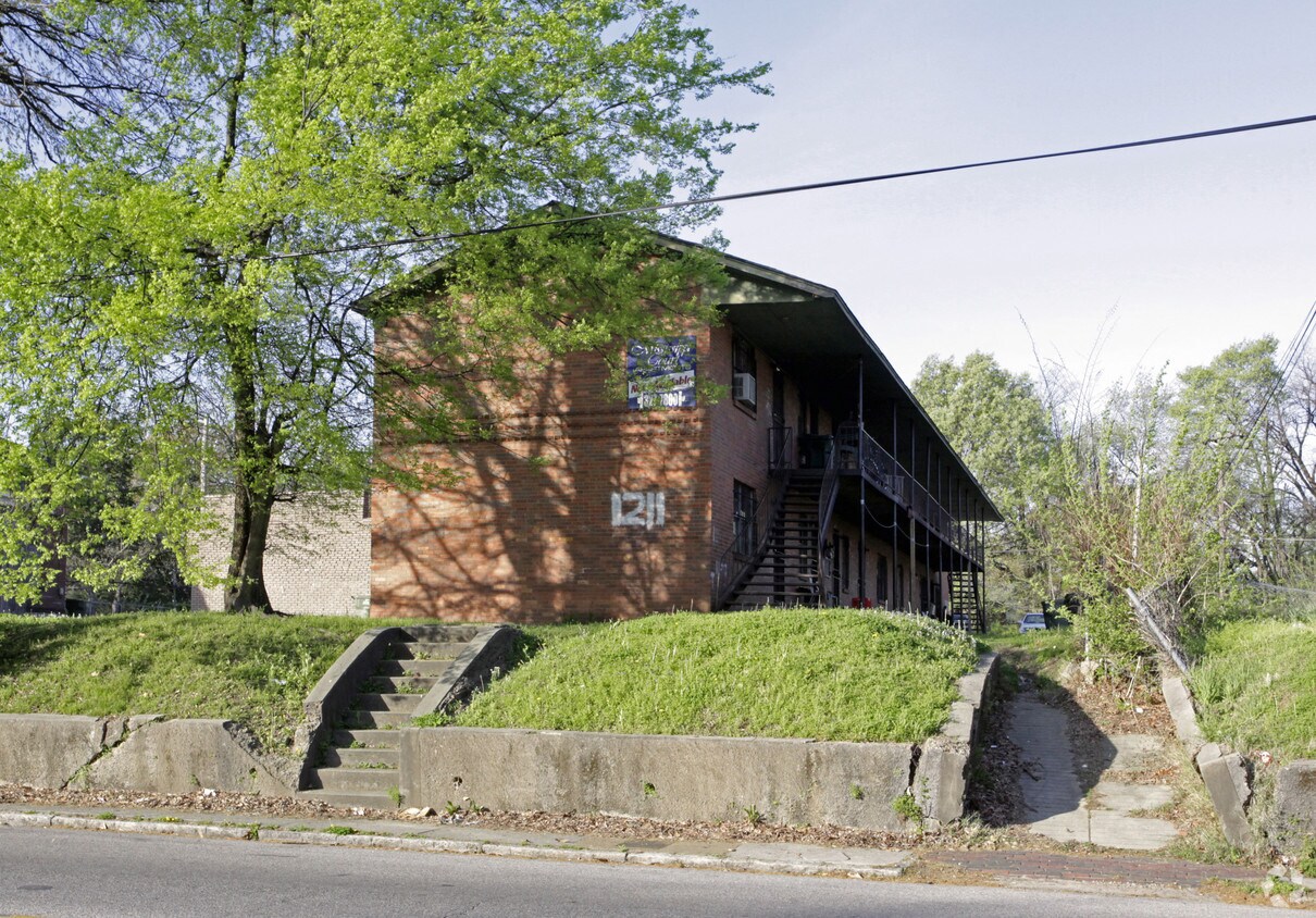 Foto principal - Mississippi Court Apartments