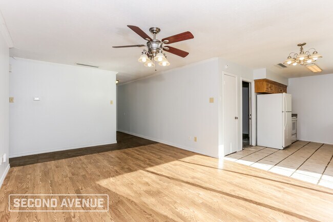 Foto del edificio - 509 Southlake Dr