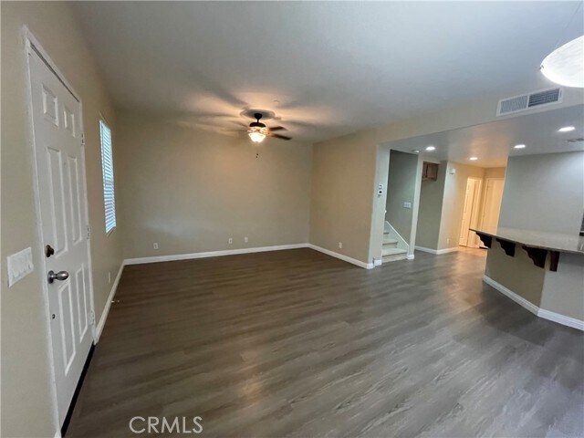 Foto del edificio - 15907 Fountain Ln