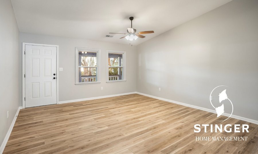 Primary Photo - 2 Bedroom / 1 Bath For Rent In Tabby Oaks