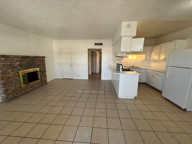 Foto del edificio - 2339 Webster St