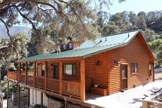 Building Photo - 910 Manita Trail