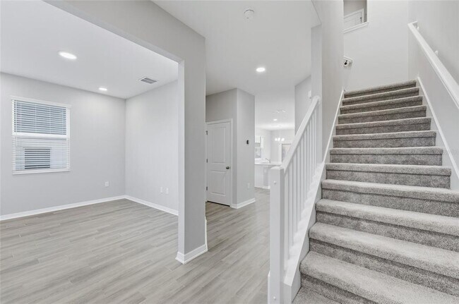 Foto del edificio - 12172 Plumpton Dr