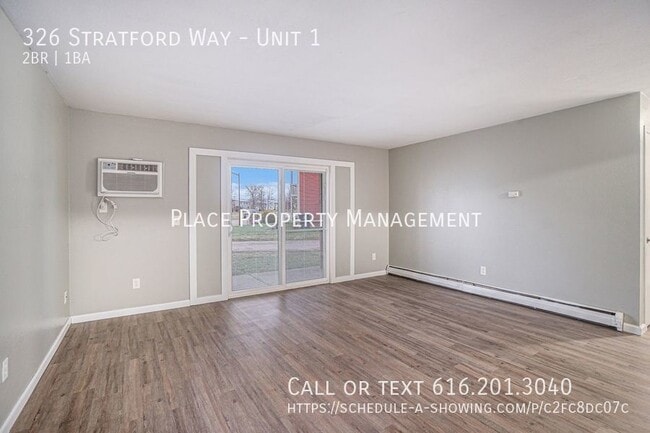 Foto del edificio - 326 Stratford Way Unit #1 - Main floor 2 B...
