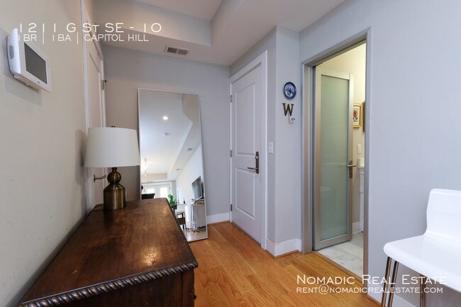 Foto del edificio - 1211 G St SE