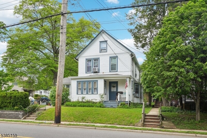 Foto principal - 412 Maple Ave