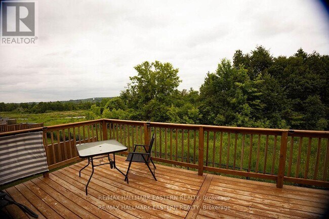 Photo du bâtiment - 119 Highlands Blvd