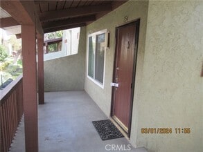 Building Photo - 1030 W MacArthur Blvd