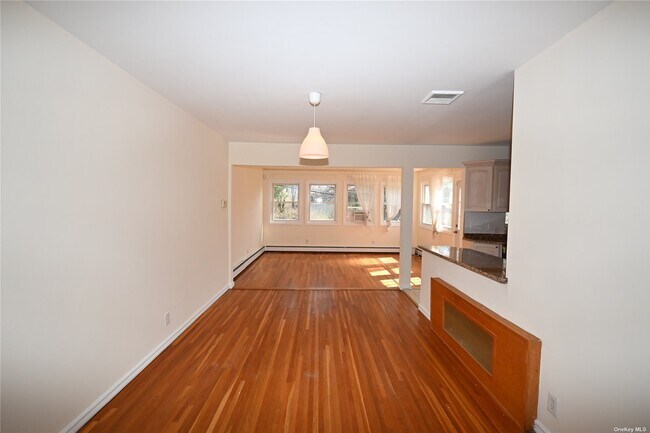 Foto del edificio - 10 Stony Run Rd