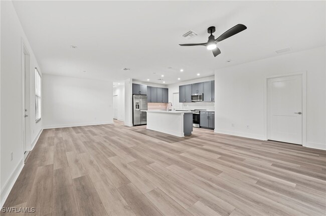 Building Photo - 13000 Georges Cay Pl
