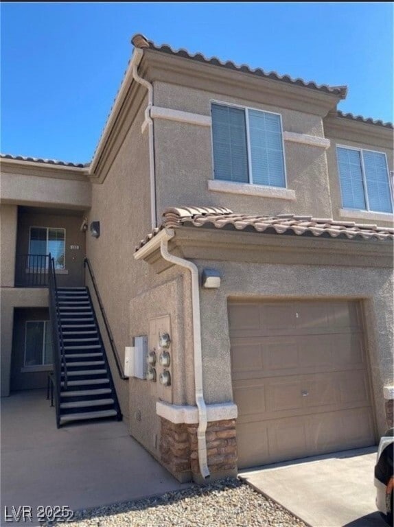 Building Photo - 6630 Flaminian Ln