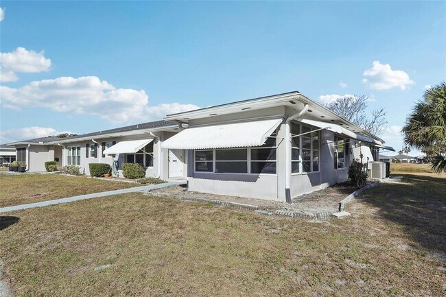 Foto del edificio - 11147 Acme Dr