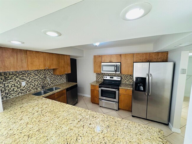 Foto del edificio - 800 Parkview Dr