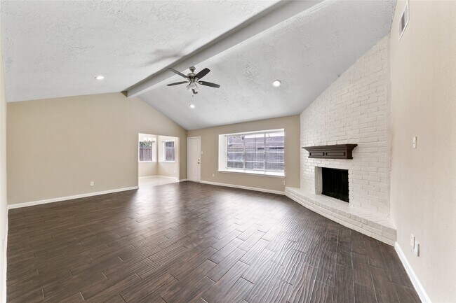 Foto del edificio - 1710 Foxwood Ct