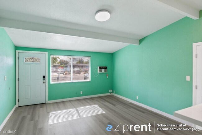 Building Photo - 4 br, 2 bath House - 1470 Palmview Way, Sa...