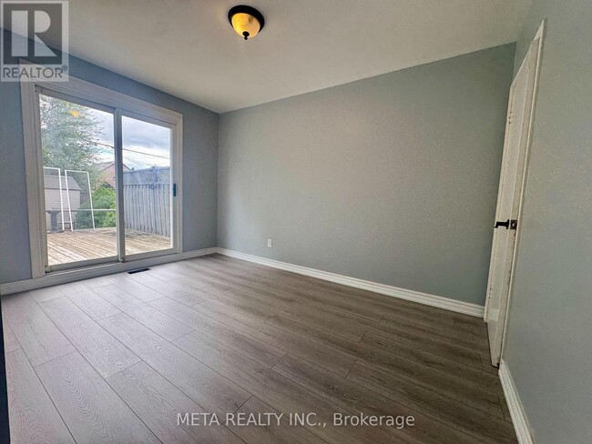 Photo du bâtiment - 29 Monterrey Dr