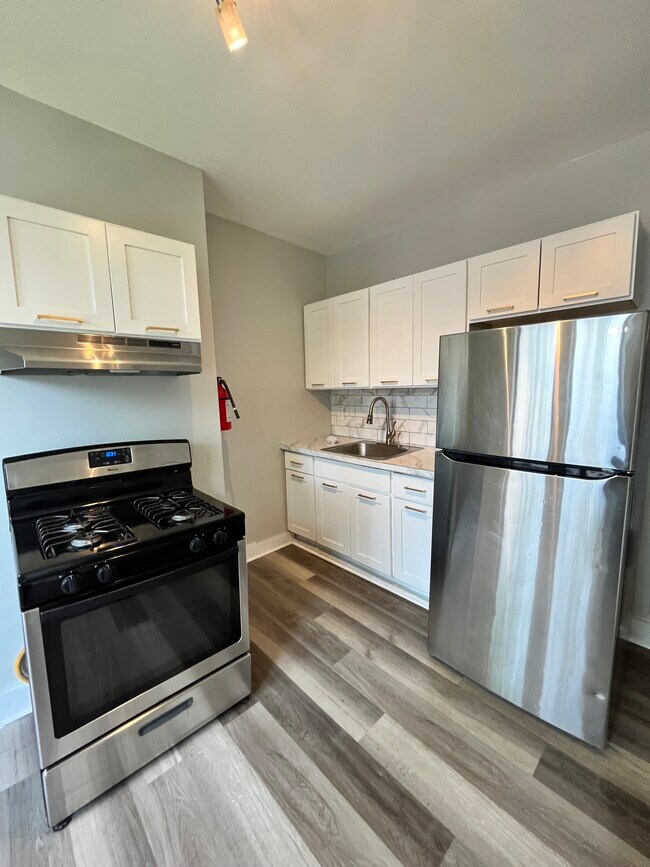 120 Randolph Ave Unit 1R, Jersey City, NJ 07305 Apartments in Jersey