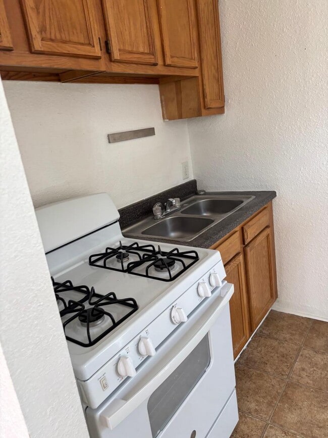 Foto del edificio - 541 Cedar St SE