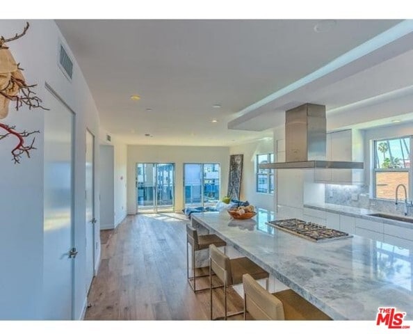#C kitchen area - 947 4th St