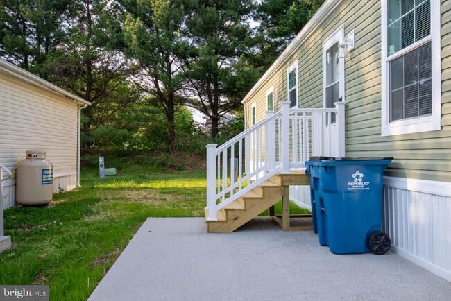 Building Photo - 200 Beechwood Ave