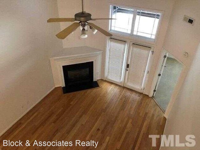 Building Photo - 3 br, 2.5 bath House - 5524 Nur Lane