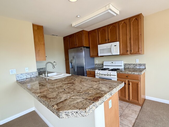Building Photo - 4966 Dunes Cir