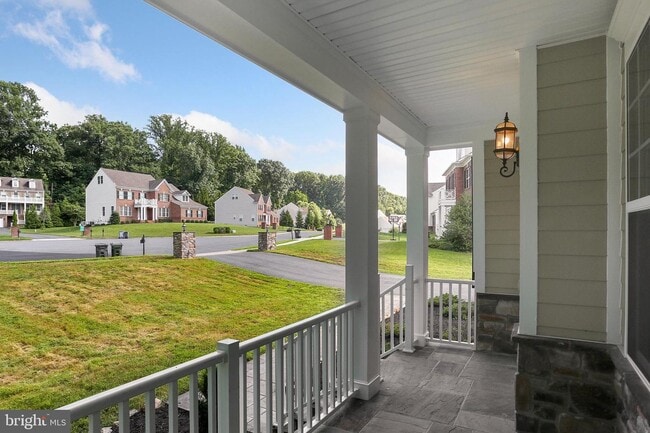 Building Photo - 1294 Scotts Run Rd